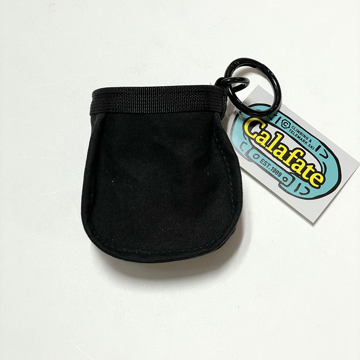 A：ダックブラック