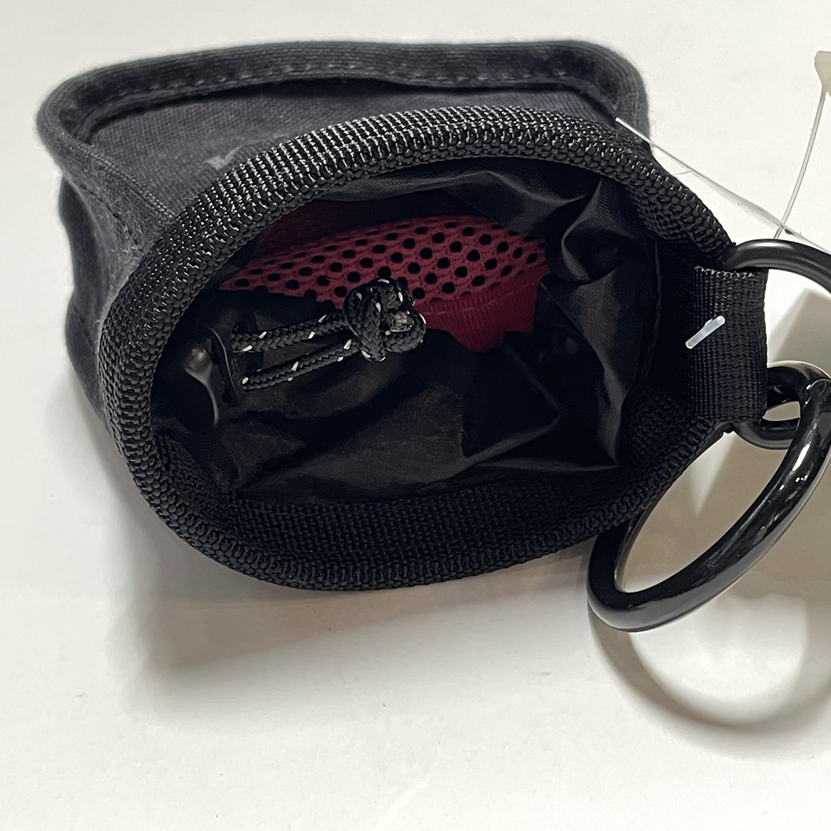 A：ダックブラック