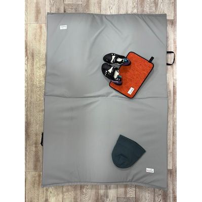 シルバーグレー