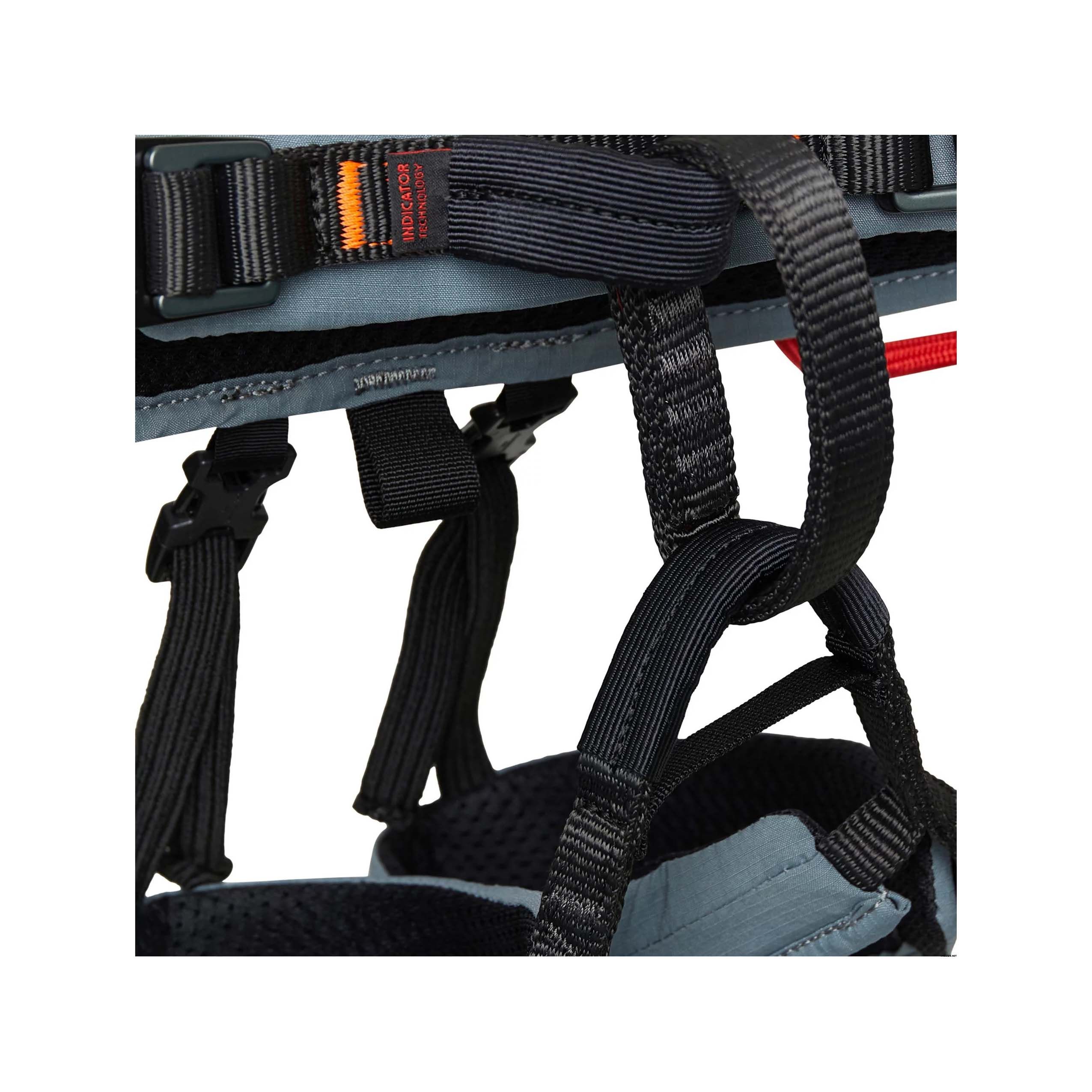 Strata-Mammut Red