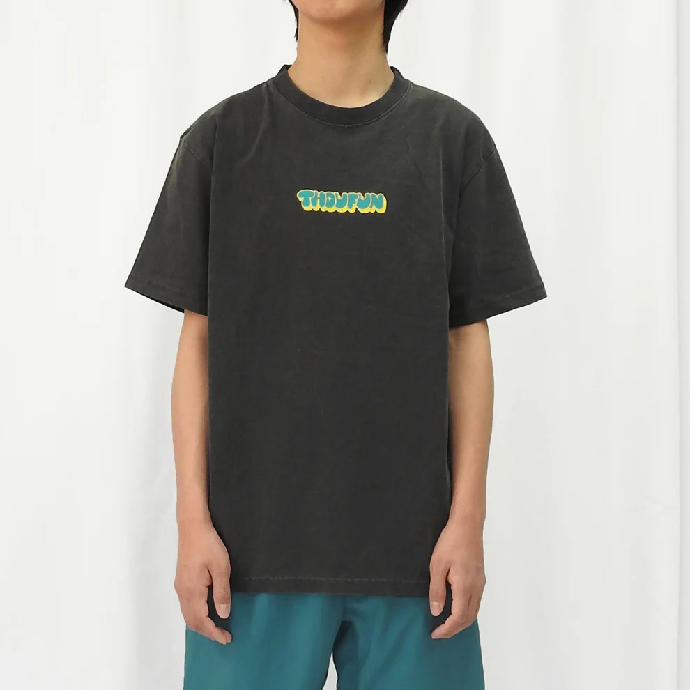 フェードブラック