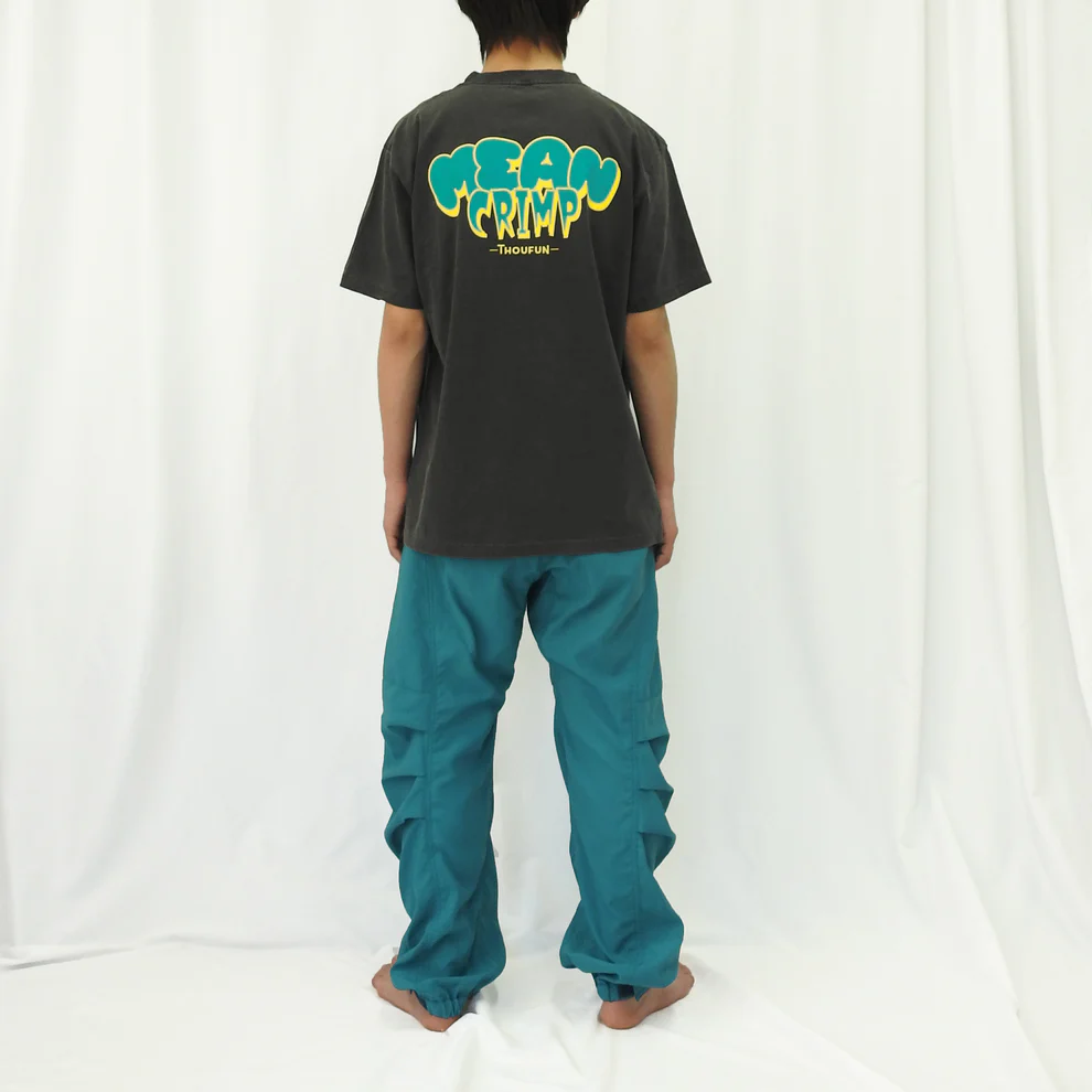 フェードブラック